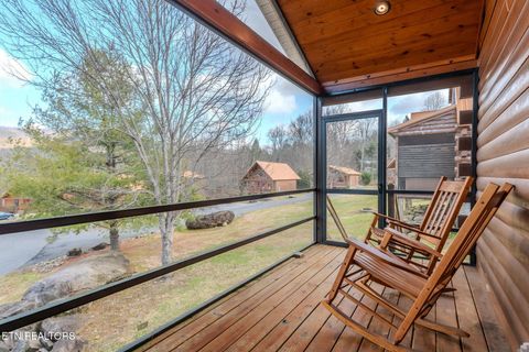 Tiny photo for 221 Forrest Loop Way, Gatlinburg, TN 37738 (MLS # 1326204)