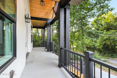 Tiny photo for 4268 Lee Rd, Knoxville, TN 37921 (MLS # 1355586)