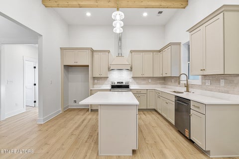 Tiny photo for 4268 Lee Rd, Knoxville, TN 37921 (MLS # 1355586)