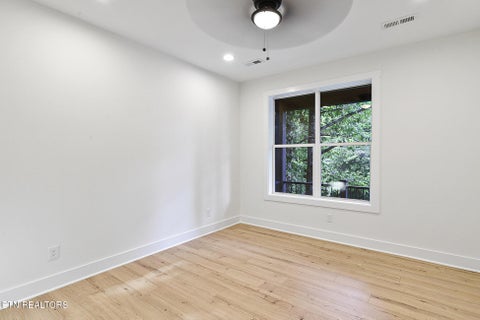 Tiny photo for 4268 Lee Rd, Knoxville, TN 37921 (MLS # 1355586)
