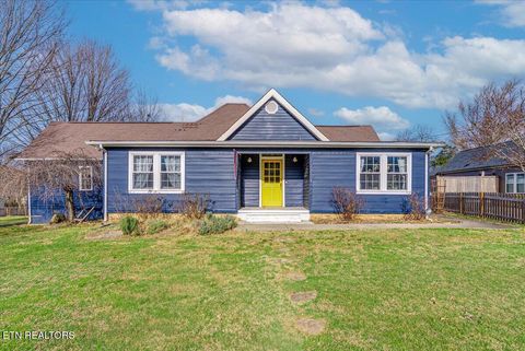 2221 Adair Ave Knoxville TN 37917