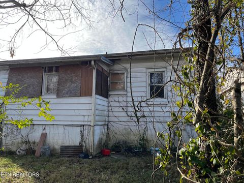 Tiny photo for 314 Ben Hur Ave, Knoxville, TN 37915 (MLS # 1324256)