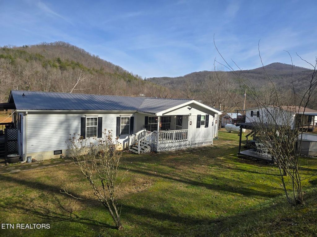 Photo of 8275 Brimstone Rd, Robbins, TN 37852 (MLS # 1329834)