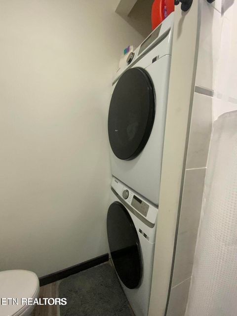 Tiny photo for 325 7Th St, Rocky Top, TN 37769 (MLS # 1328255)