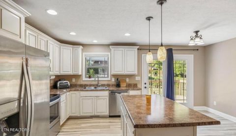 Tiny photo for 402 Cedar Circle, Clinton, TN 37716 (MLS # 1328780)