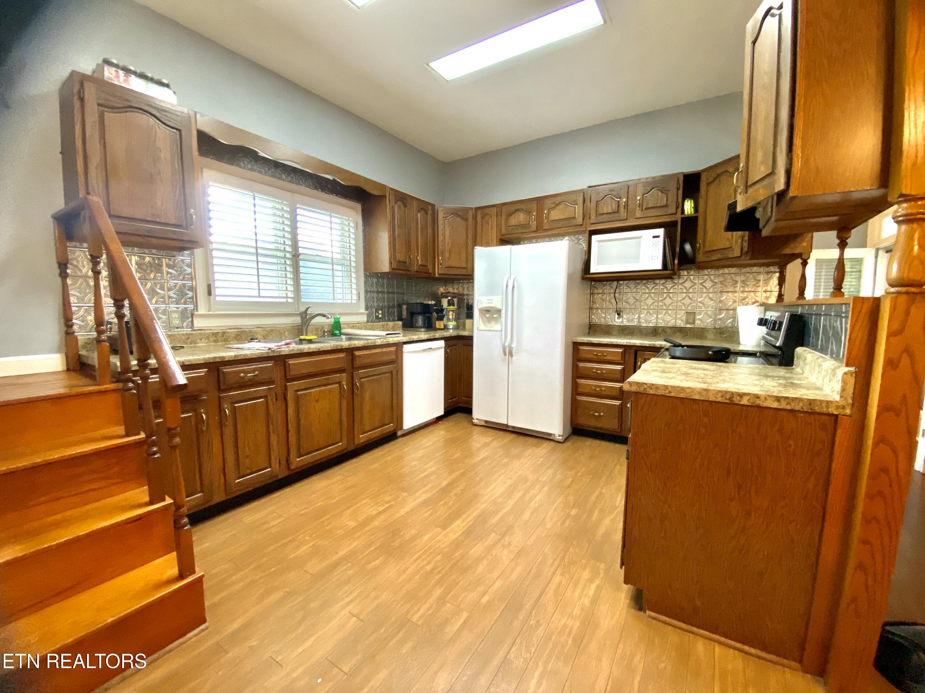 1161 Boyds Creek Highway Hwy