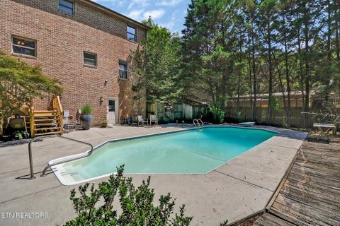 Tiny photo for 107 Chestnut Hill Rd, Oak Ridge, TN 37830 (MLS # 1347368)