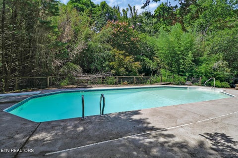 Tiny photo for 107 Chestnut Hill Rd, Oak Ridge, TN 37830 (MLS # 1347368)