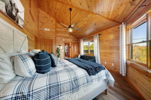 Tiny photo for 2081 Kerr Rd, Sevierville, TN 37876 (MLS # 1324026)