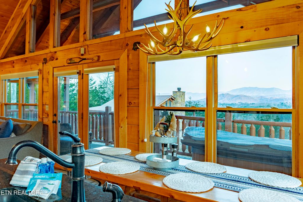 Photo of 1713 Bear View Rd, Sevierville, TN 37876 (MLS # 1317865)