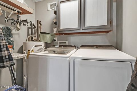 Tiny photo for 239 Doc Huling Rd, Robbins, TN 37852 (MLS # 1333563)