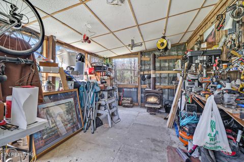 Tiny photo for 239 Doc Huling Rd, Robbins, TN 37852 (MLS # 1333563)