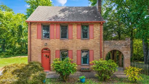 130 Woodlawn Pike Knoxville TN 37920