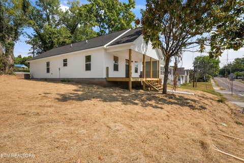 Tiny photo for 1505 Beaumont Ave, Knoxville, TN 37921 (MLS # 1356096)