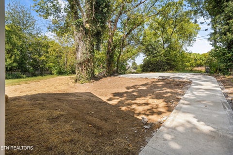 Tiny photo for 1505 Beaumont Ave, Knoxville, TN 37921 (MLS # 1356096)