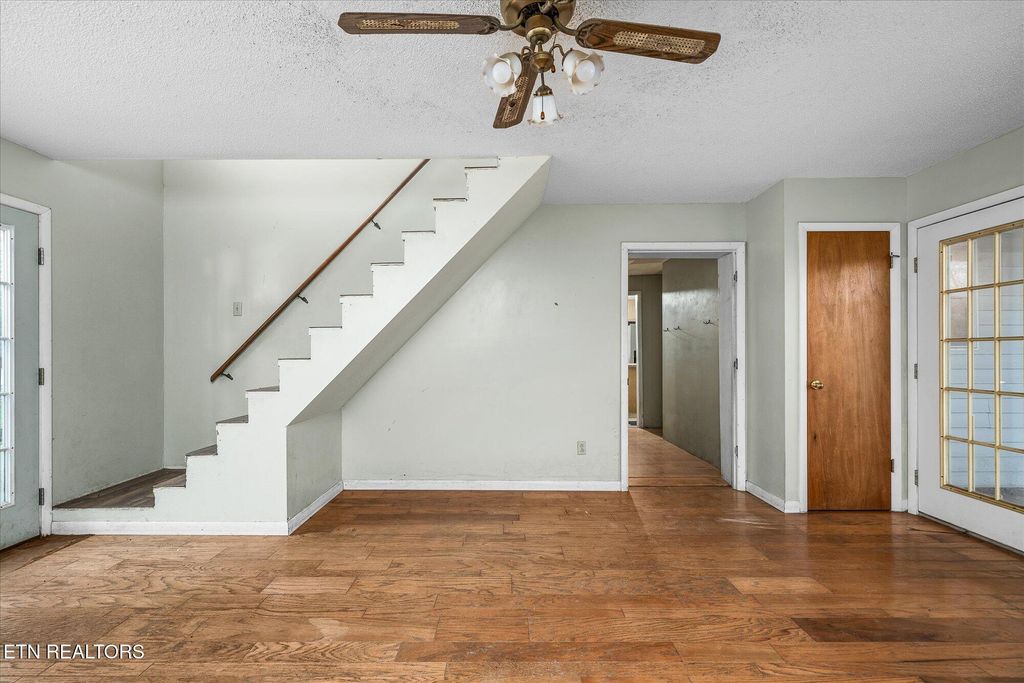Photo of 2269 Bowman Loop, Crossville, TN 38571 (MLS # 1284013)