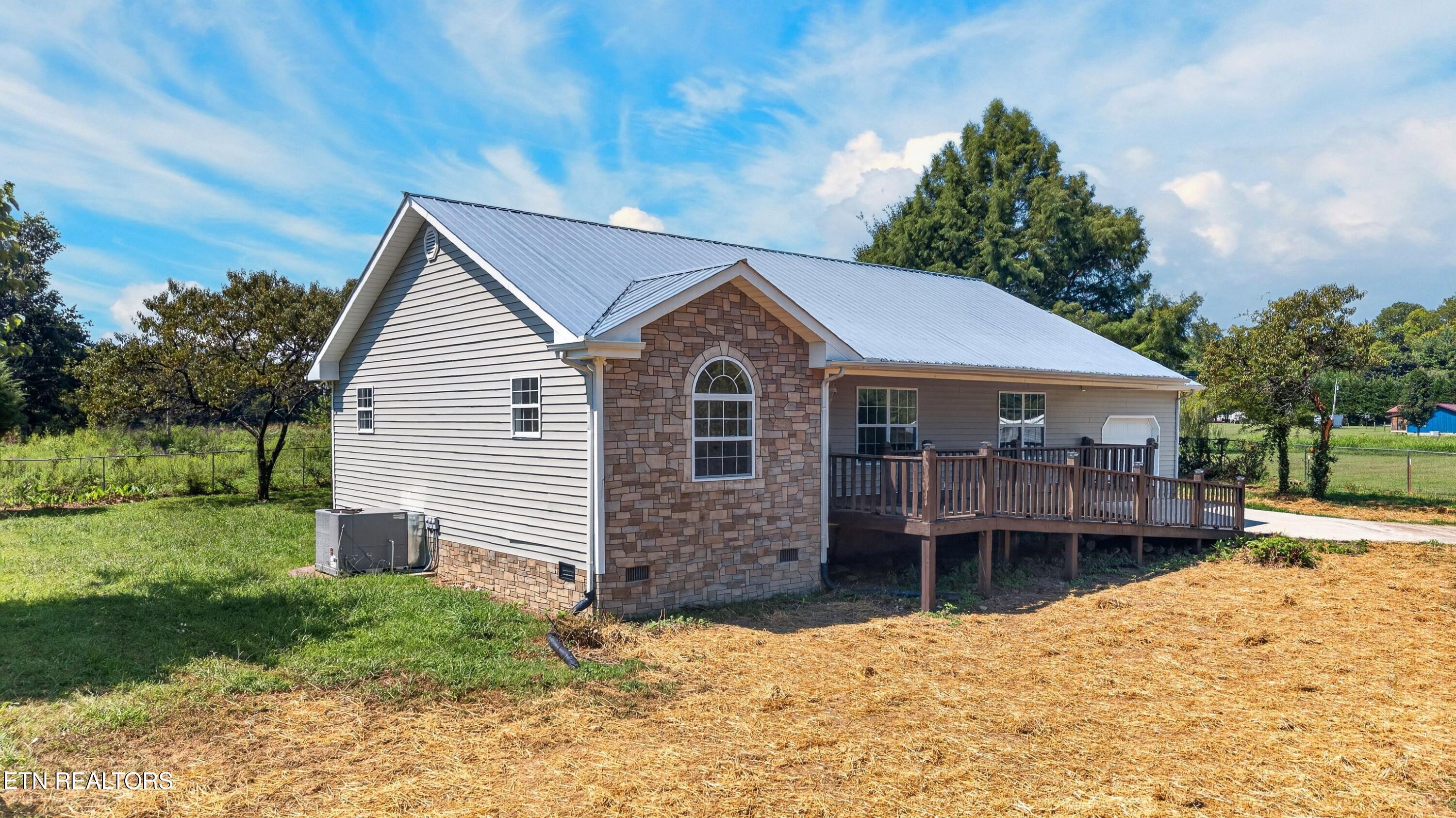 3806 Holders Grove Rd