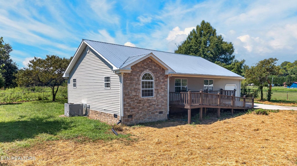 Photo of 3806 Holders Grove Rd, Cosby, TN 37722 (MLS # 1354618)