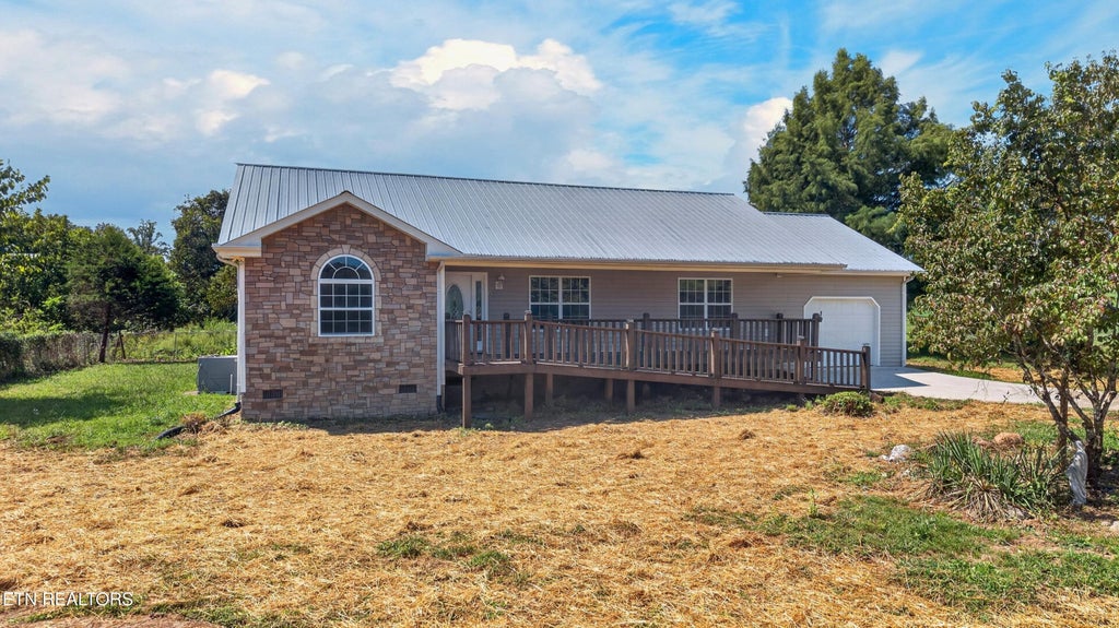 Photo of 3806 Holders Grove Rd, Cosby, TN 37722 (MLS # 1354618)