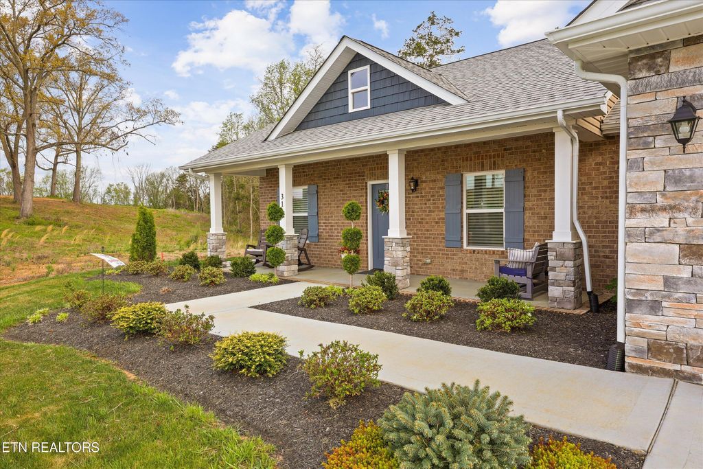 Photo of 316 Red Rock Rd, Clinton, TN 37716 (MLS # 1335431)