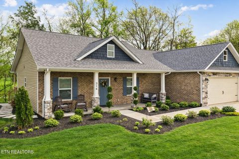 Photo of 316 Red Rock Rd, Clinton, TN 37716 (MLS # 1335431)
