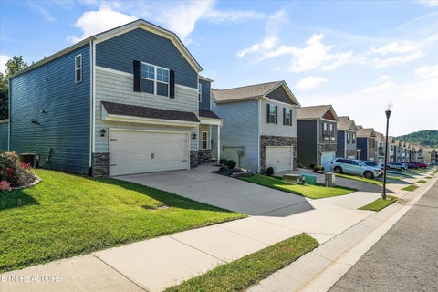 Tiny photo for 130 Harbour Pointe Lane, Oak Ridge, TN 37830 (MLS # 1355638)