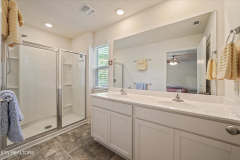 Tiny photo for 130 Harbour Pointe Lane, Oak Ridge, TN 37830 (MLS # 1355638)