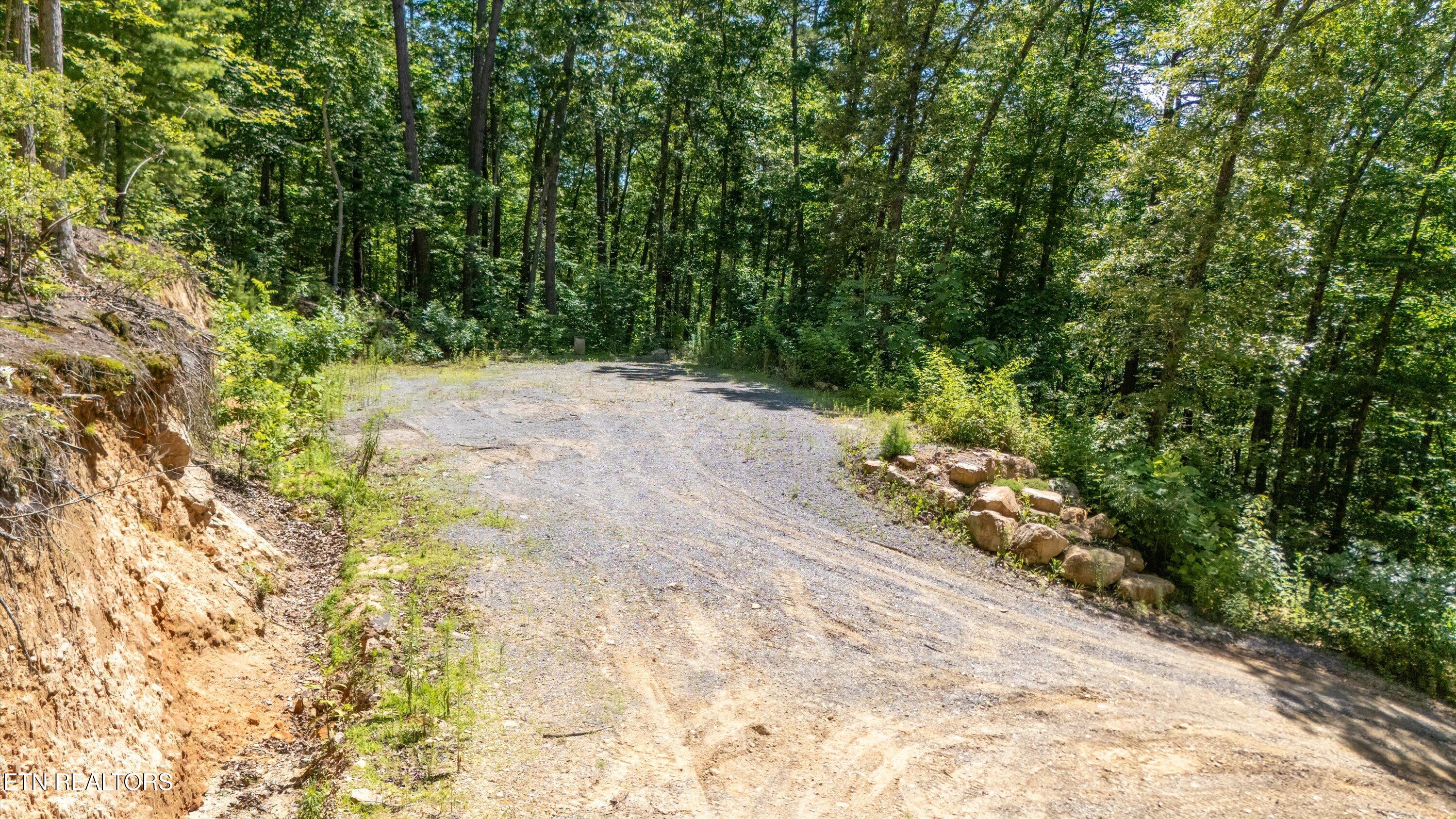216 Old Cove Rd