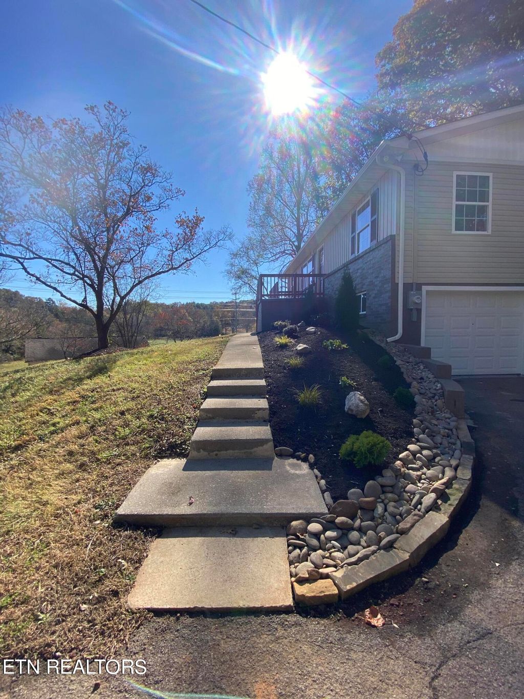Photo of 4306 Vinegar Valley Rd, Friendsville, TN 37737 (MLS # 1244725)