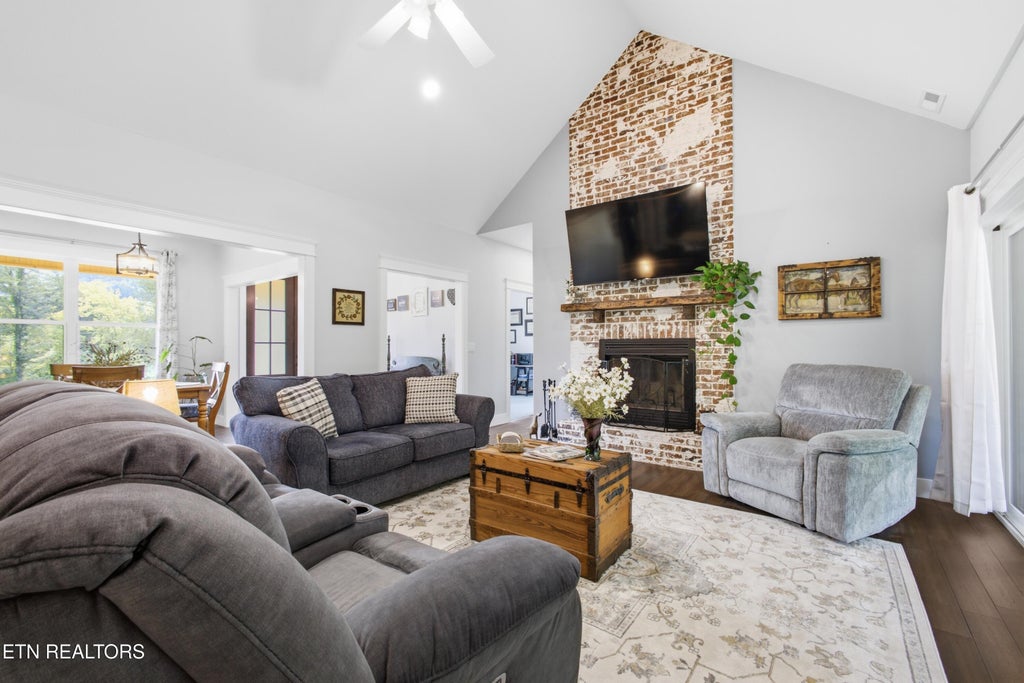 Photo of 760 Paint Rock Rd RD, Philadelphia, TN 37846 (MLS # 1350765)