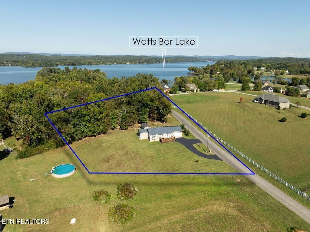 Photo of 103 Browder Drive, Kingston, TN 37763 (MLS # 1318777)