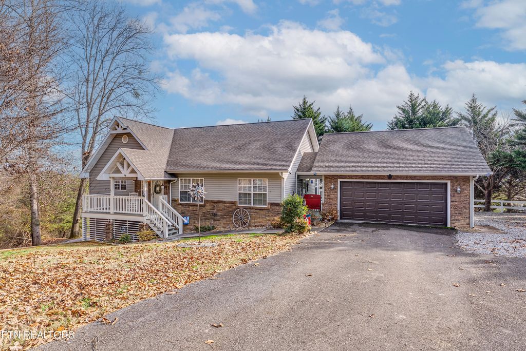 Photo of 830 Mountain Grove Lane, Seymour, TN 37865 (MLS # 1324703)