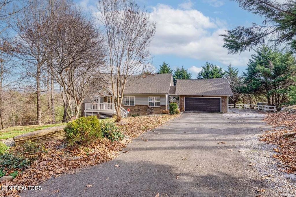 Photo of 830 Mountain Grove Lane, Seymour, TN 37865 (MLS # 1324703)