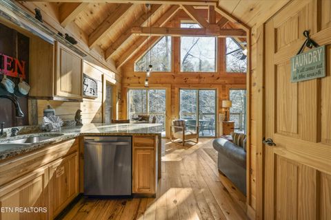 Tiny photo for 253 Cartertown Rd, Gatlinburg, TN 37738 (MLS # 1330184)