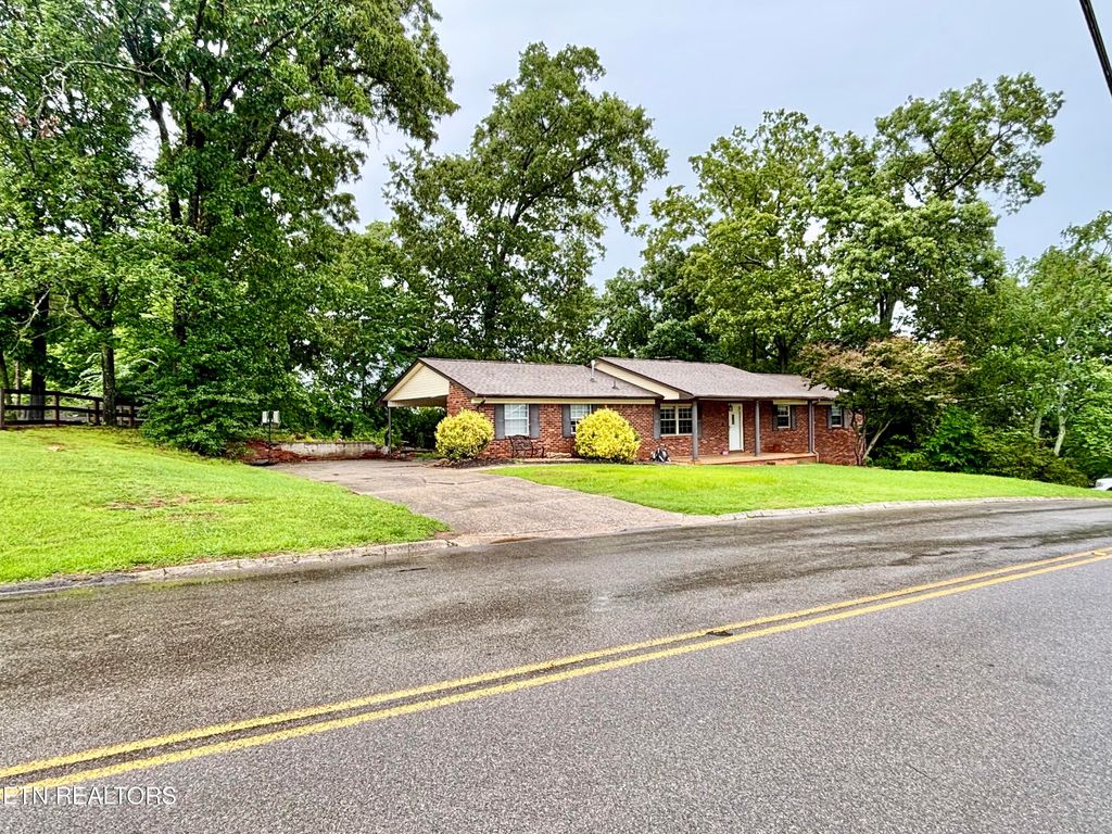 Photo of 7512 Temple Acres Drive, Knoxville, TN 37938 (MLS # 1342832)