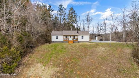Photo of 393 Lane Hollow Rd, Sevierville, TN 37876 (MLS # 1333733)