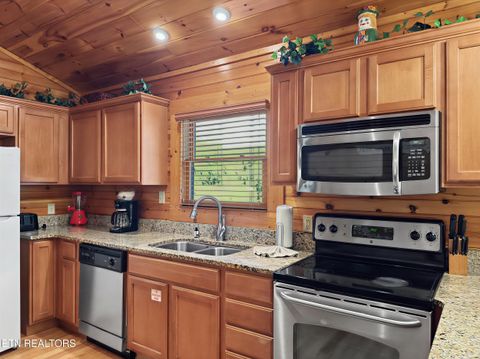 Tiny photo for 816 Spirit Loop Way, Gatlinburg, TN 37738 (MLS # 1341034)