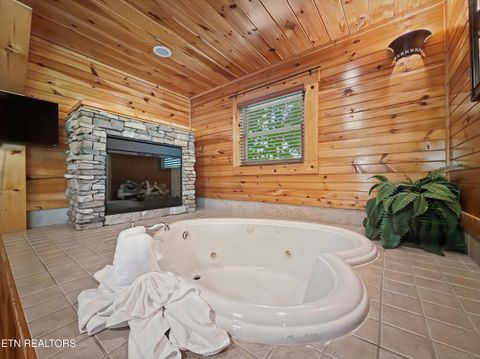 Tiny photo for 816 Spirit Loop Way, Gatlinburg, TN 37738 (MLS # 1341034)