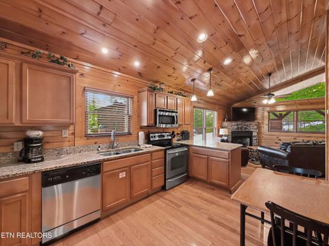 Tiny photo for 816 Spirit Loop Way, Gatlinburg, TN 37738 (MLS # 1341034)