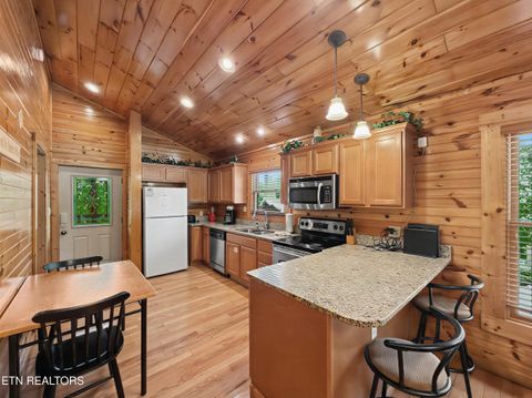 Tiny photo for 816 Spirit Loop Way, Gatlinburg, TN 37738 (MLS # 1341034)