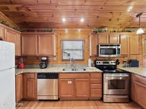 Tiny photo for 816 Spirit Loop Way, Gatlinburg, TN 37738 (MLS # 1341034)