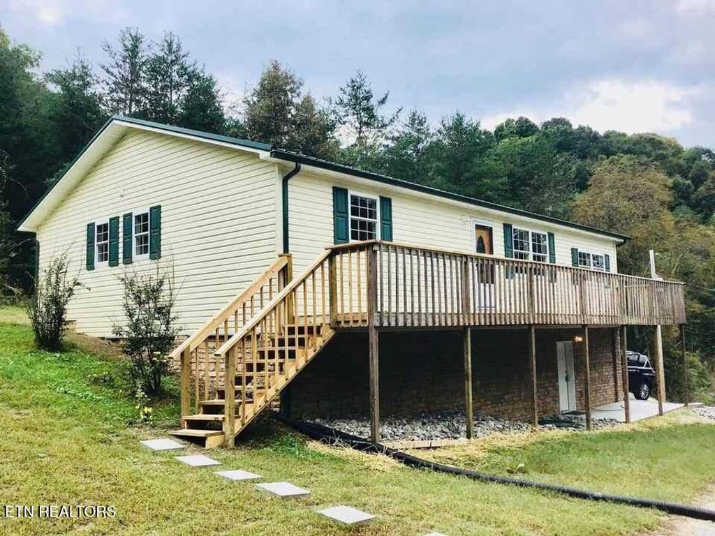 Photo of 1432 Upper Caney Valley Rd, Tazewell, TN 37879 (MLS # 1301041)