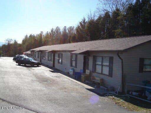 Photo of 727 W Casey Drive #4, Sevierville, TN 37862 (MLS # 1348904)