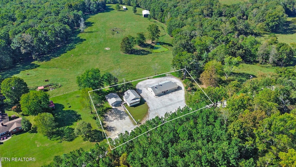 Photo of 1661 Deer Lodge Hwy, Deer Lodge, TN 37726 (MLS # 1358111)