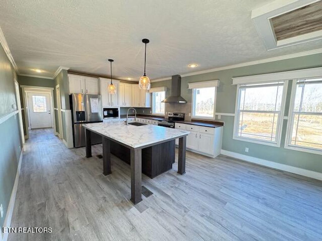 Photo of 212 Community Drive, Madisonville, TN 37354 (MLS # 1286093)