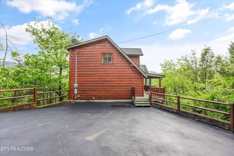 Tiny photo for 1560 Starwood Way, Sevierville, TN 37862 (MLS # 1340379)