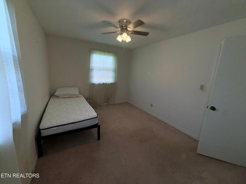 Tiny photo for 163 Sun Lane, LaFollette, TN 37766 (MLS # 1356210)