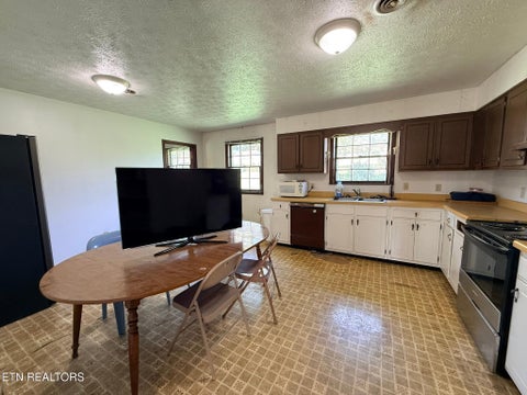 Tiny photo for 163 Sun Lane, LaFollette, TN 37766 (MLS # 1356210)