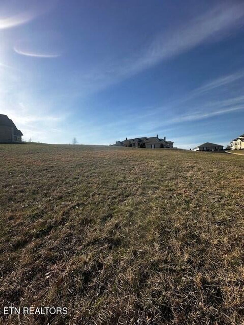 Photo of 494 Rarity Bay Pkwy, Vonore, TN 37885 (MLS # 1291987)