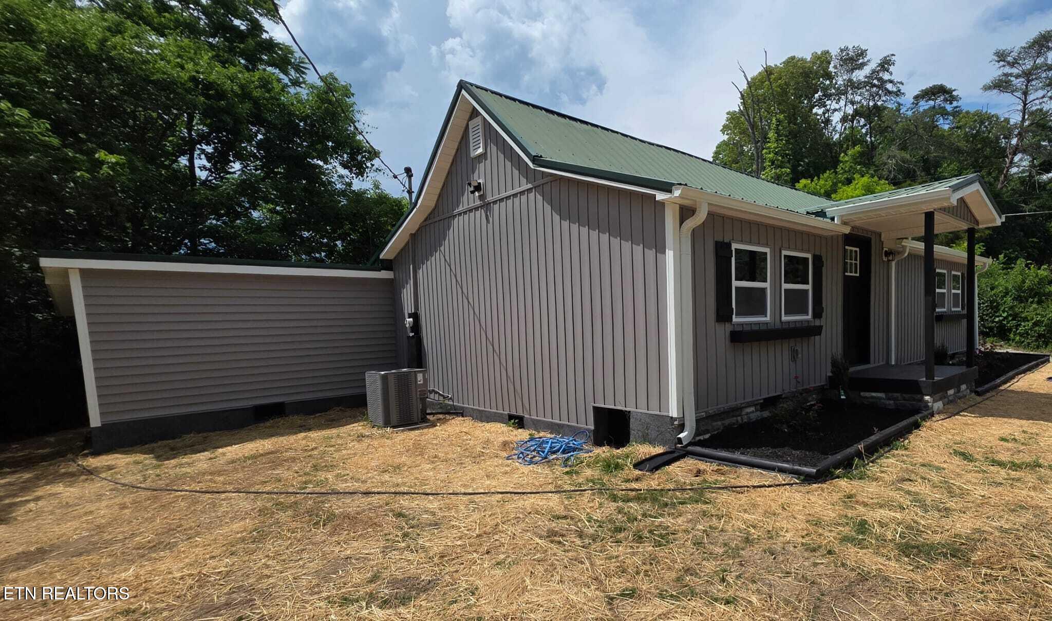 215 Longfield rd Rd